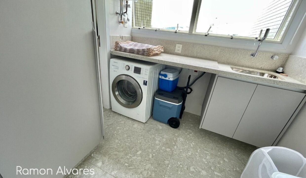 03727RV_foto_2025-11-14_00-50-54-33