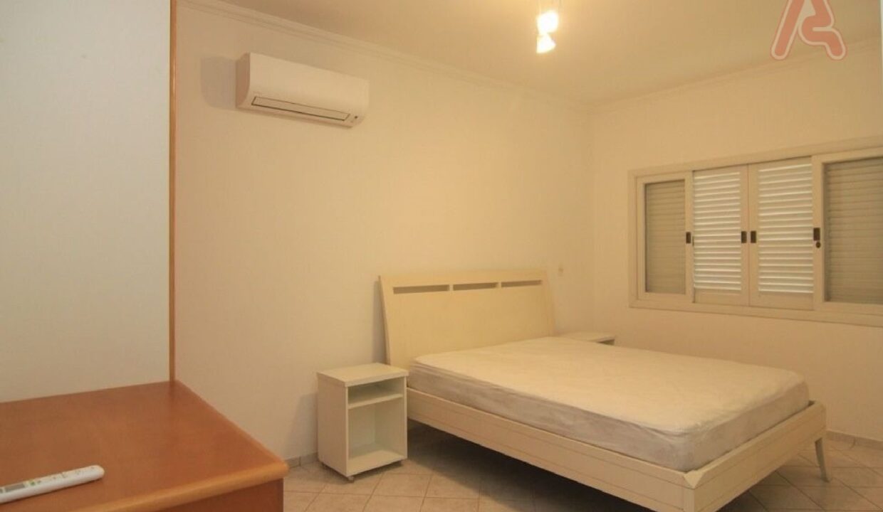 04228RL_foto_2025-11-12_00-40-10-10