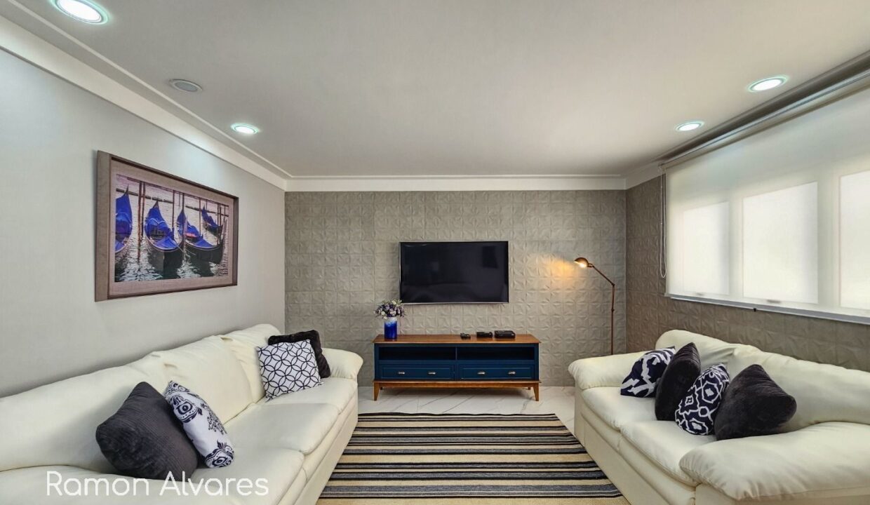 04709RV_foto_2025-11-21_00-40-46