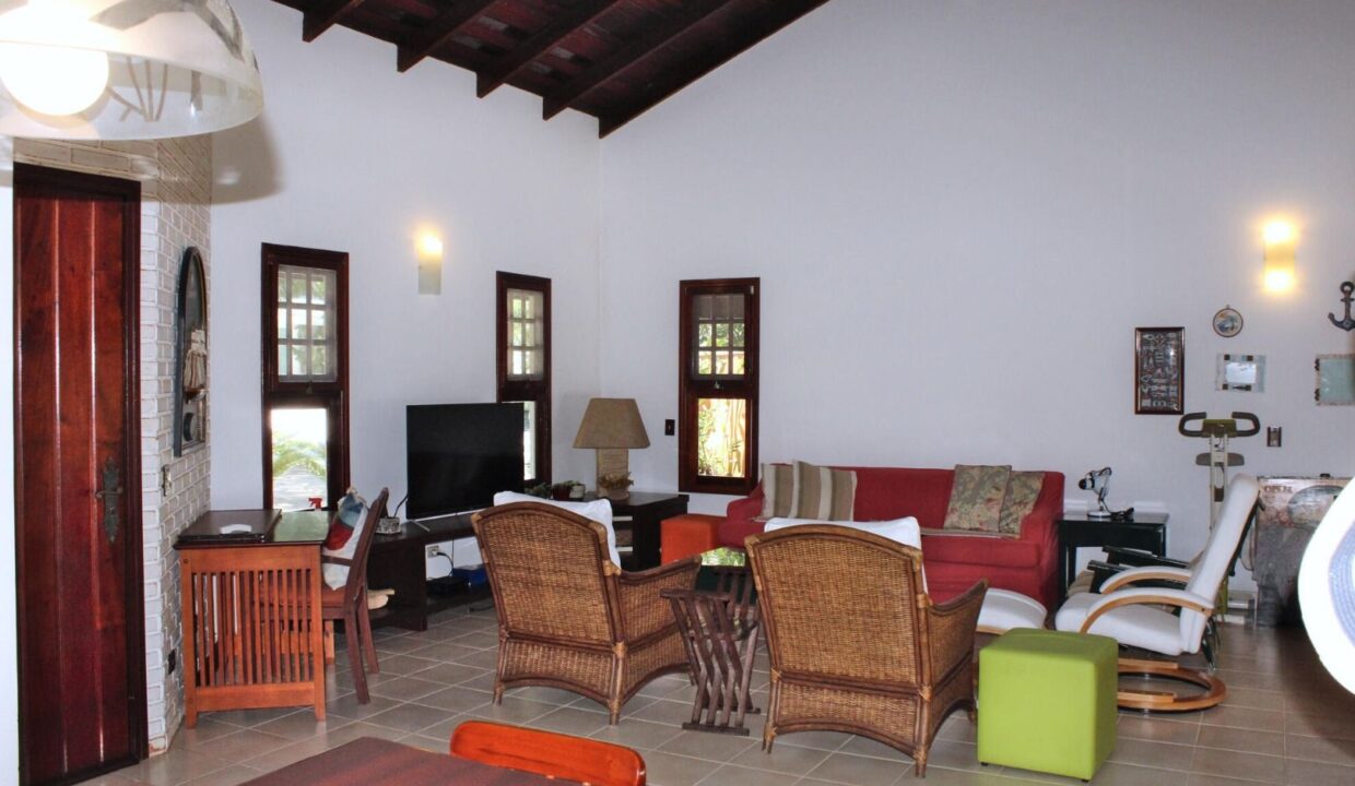 04948RV_foto_2025-11-05_00-40-41-1