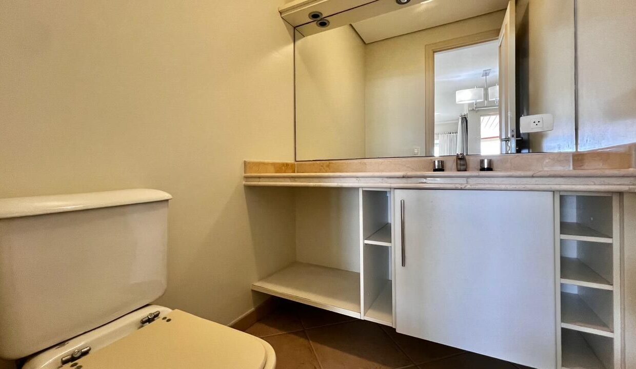 05025RV_foto_2025-11-01_00-32-44-11