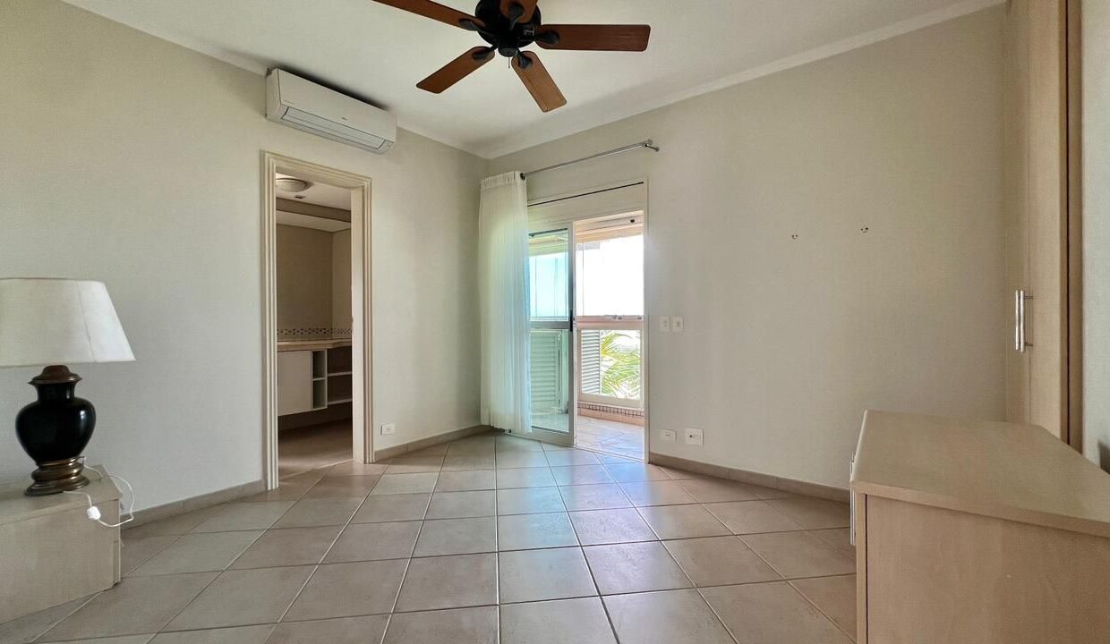 05025RV_foto_2025-11-01_00-32-44-14