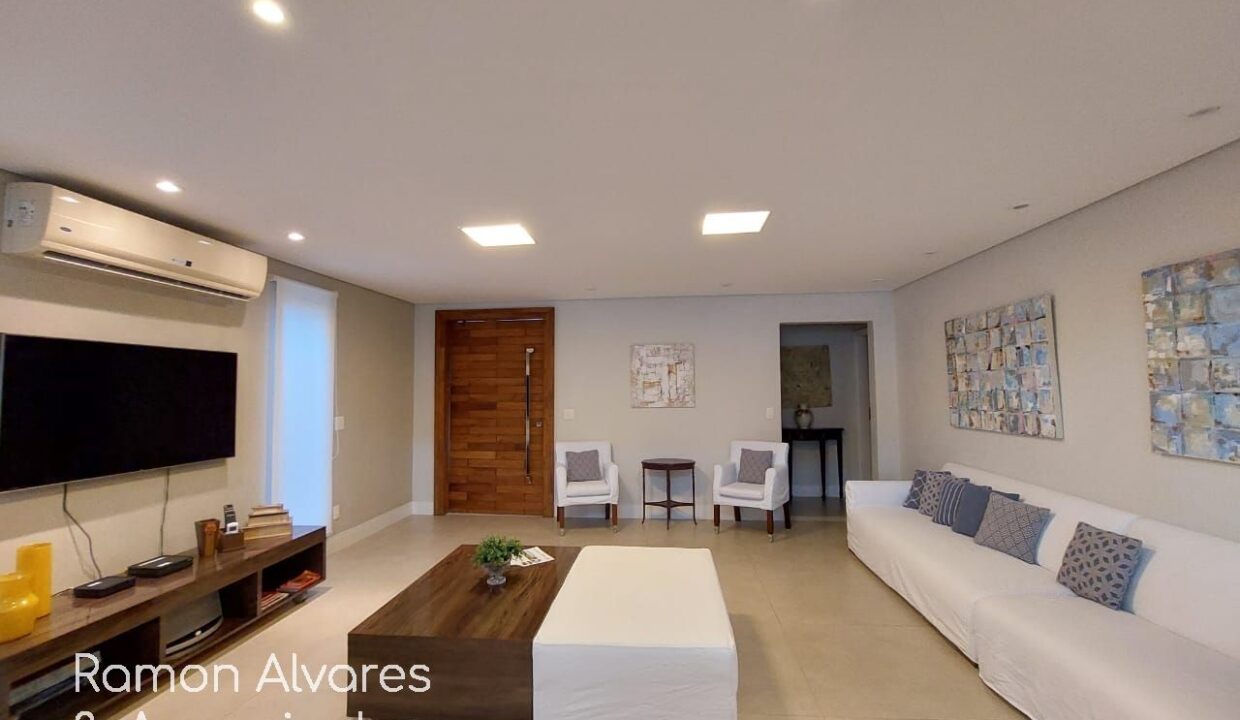 06784RL_foto_2025-11-19_00-32-27-11