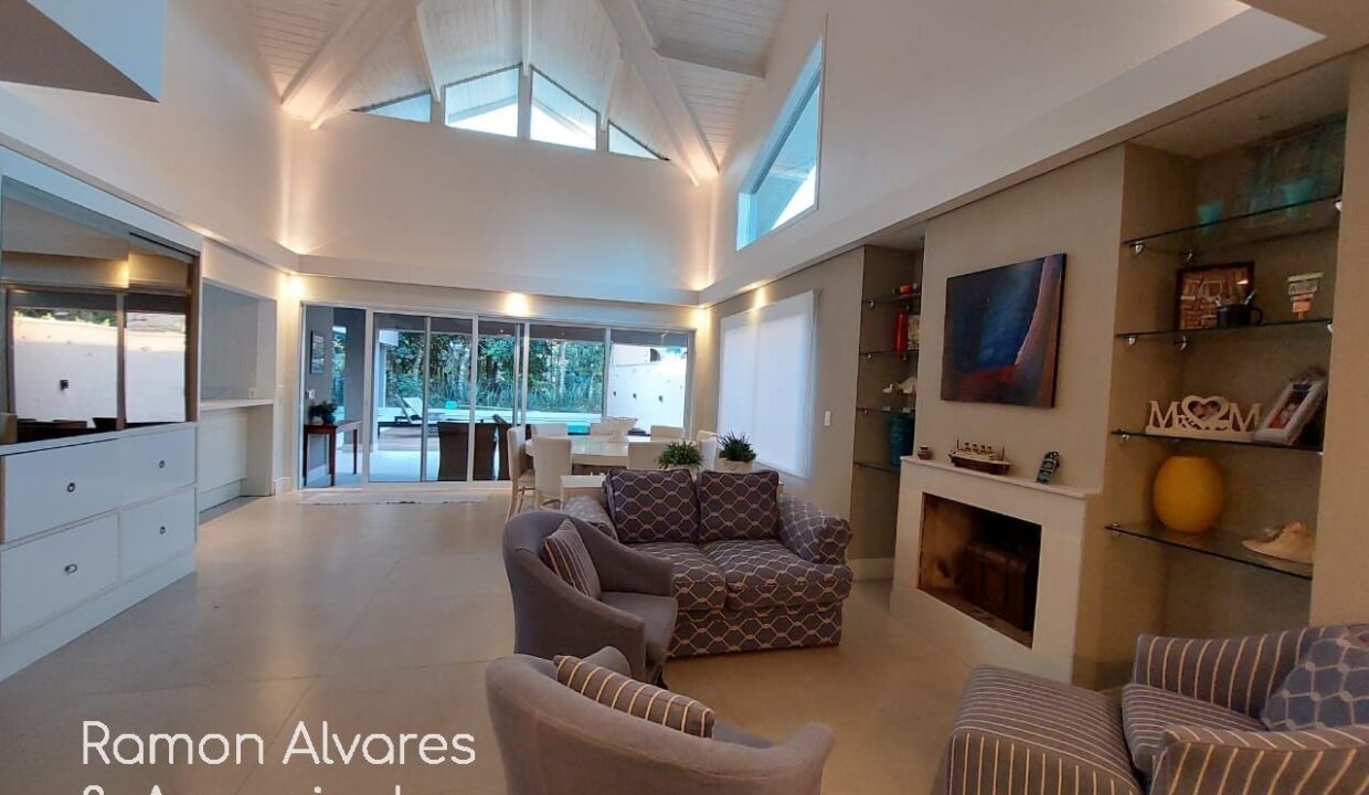 06784RL_foto_2025-11-19_00-32-27-12