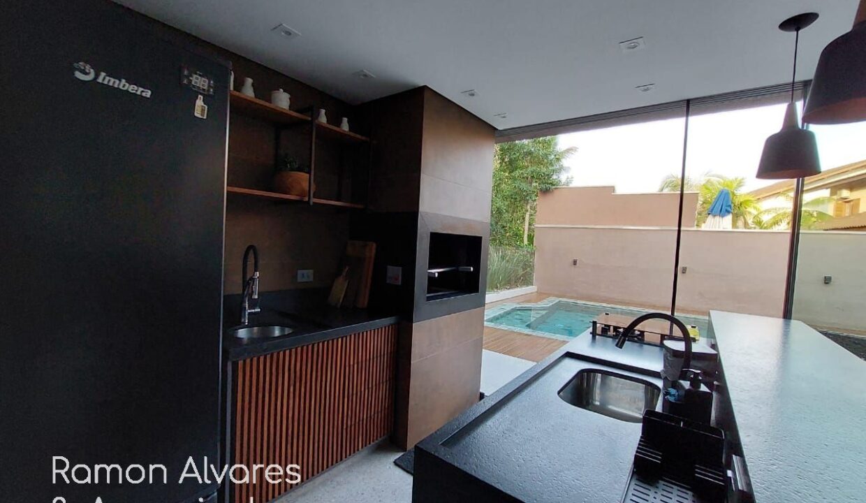 06784RL_foto_2025-11-19_00-32-27-5