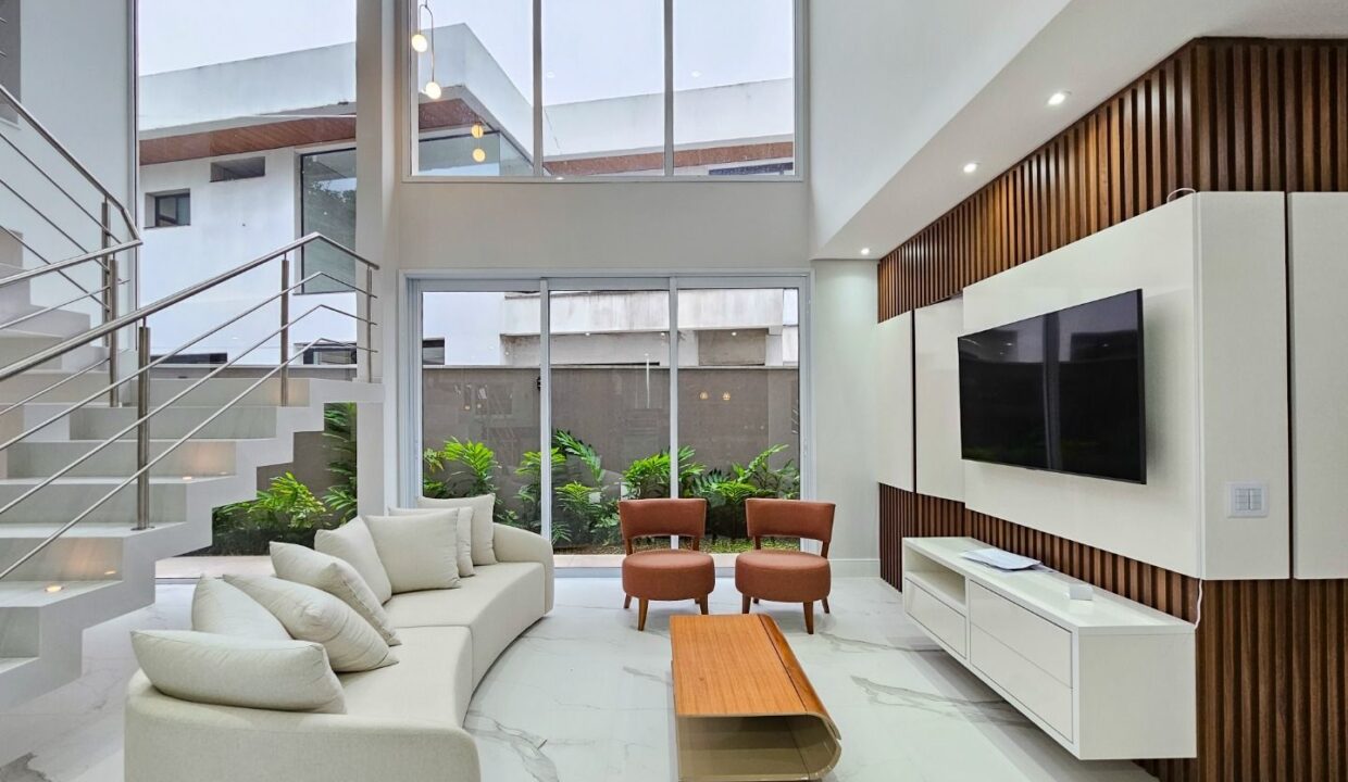 07790RV_foto_2025-11-12_00-50-32-2