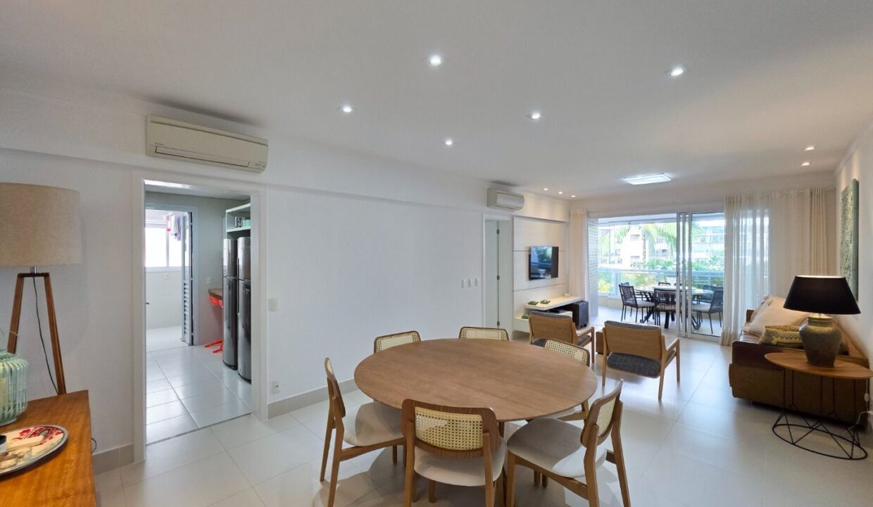 08412RV_foto_2025-11-18_00-41-15-7