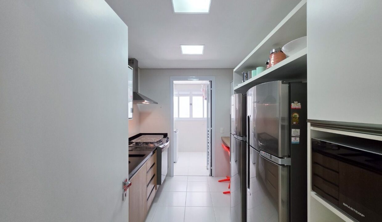 08412RV_foto_2025-11-18_00-41-15-8