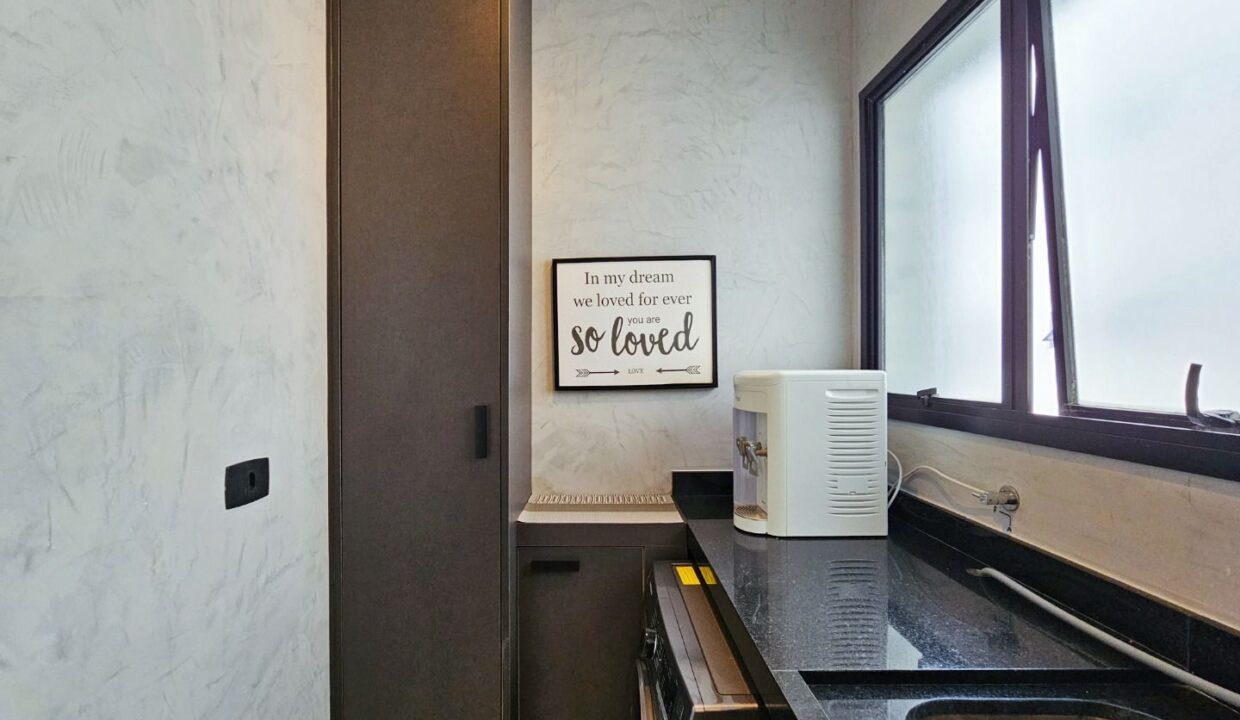 09425RV_foto_2025-11-19_00-40-10-19