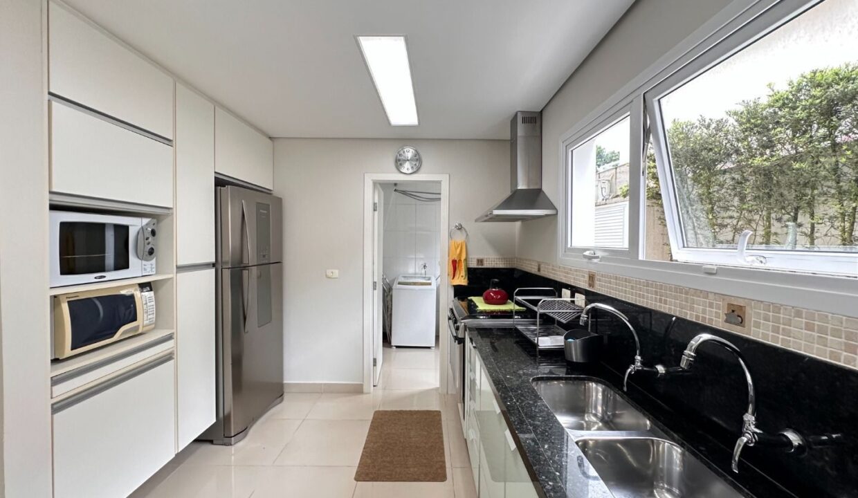 09777RV_foto_2025-11-08_00-40-42-12