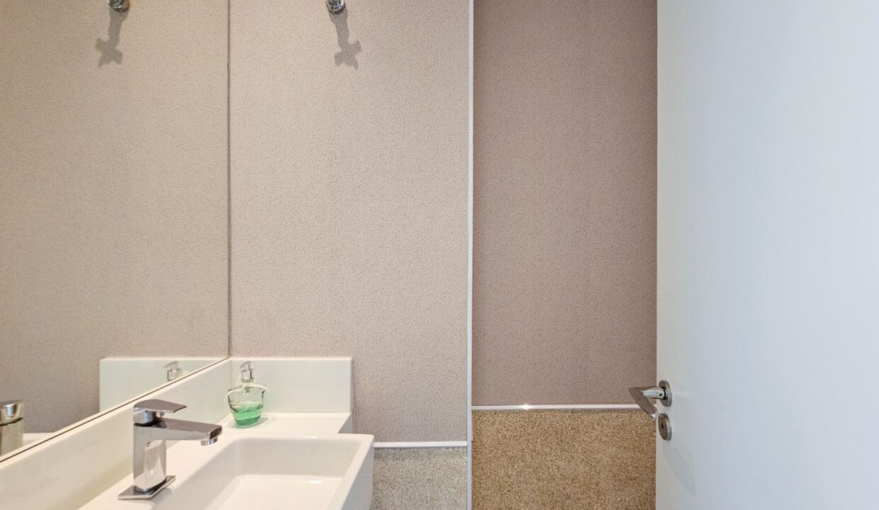 09863RV_foto_2025-11-14_01-10-05-18