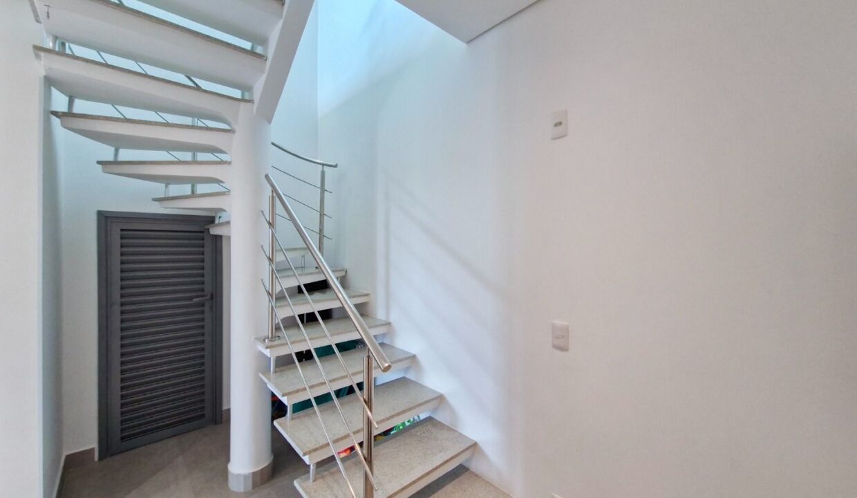 09863RV_foto_2025-11-14_01-10-05-21