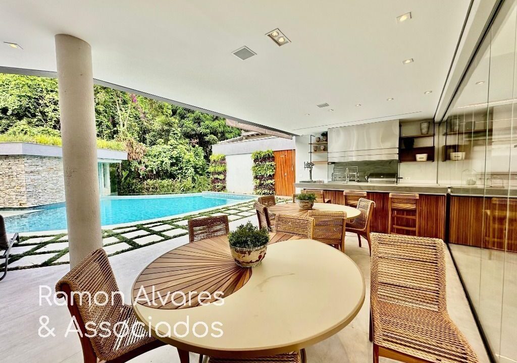 10245RV_foto_2025-11-21_00-50-21-5