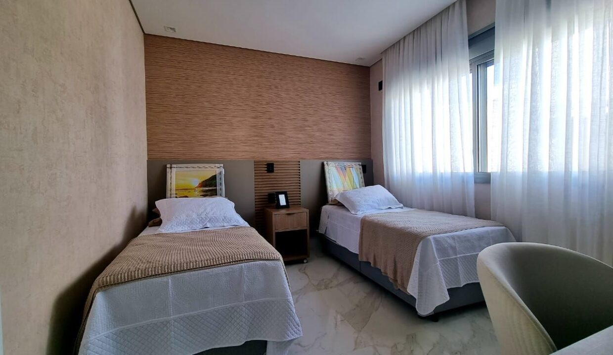 11240RV_foto_2025-11-05_00-50-08-17