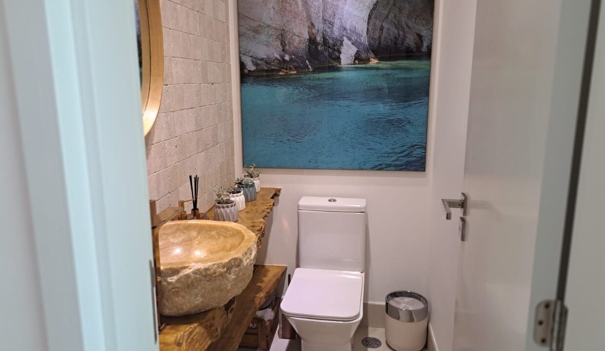 11449RV_foto_2025-11-15_00-41-02-7