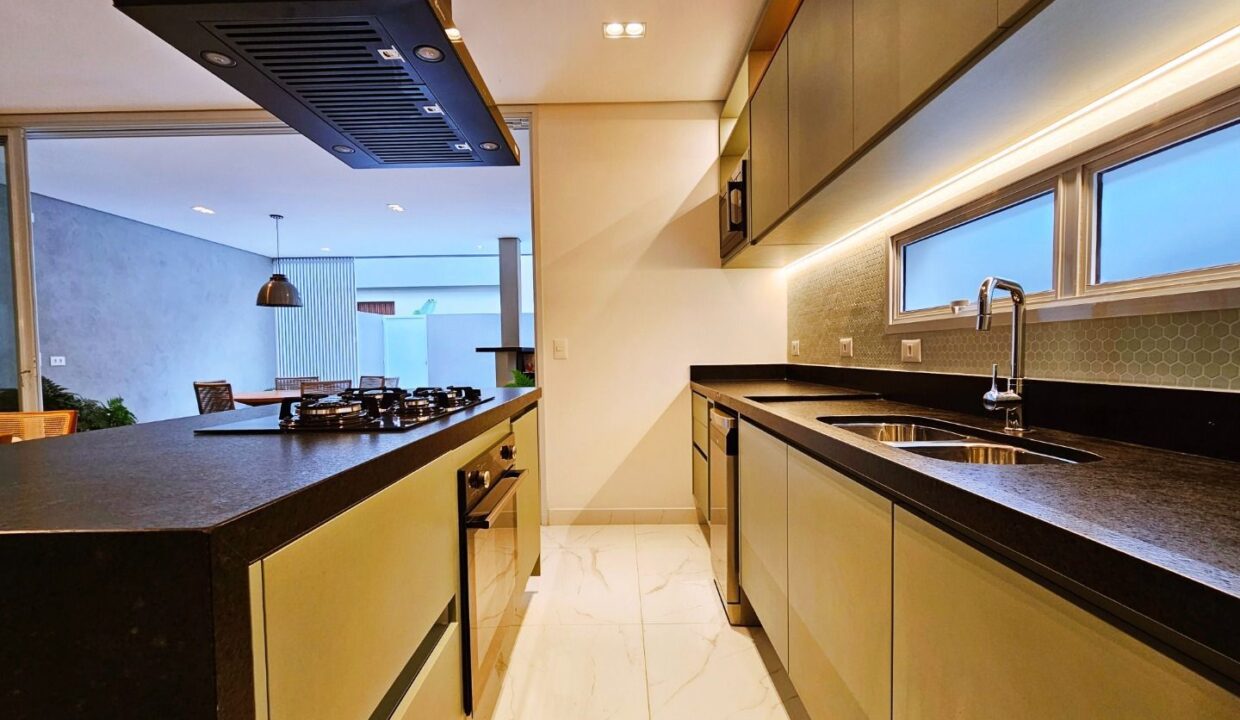 11534RV_foto_2025-11-08_00-50-12-25