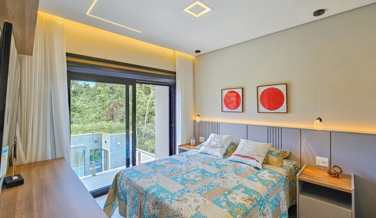 11548RV_foto_2025-11-18_00-50-34-35