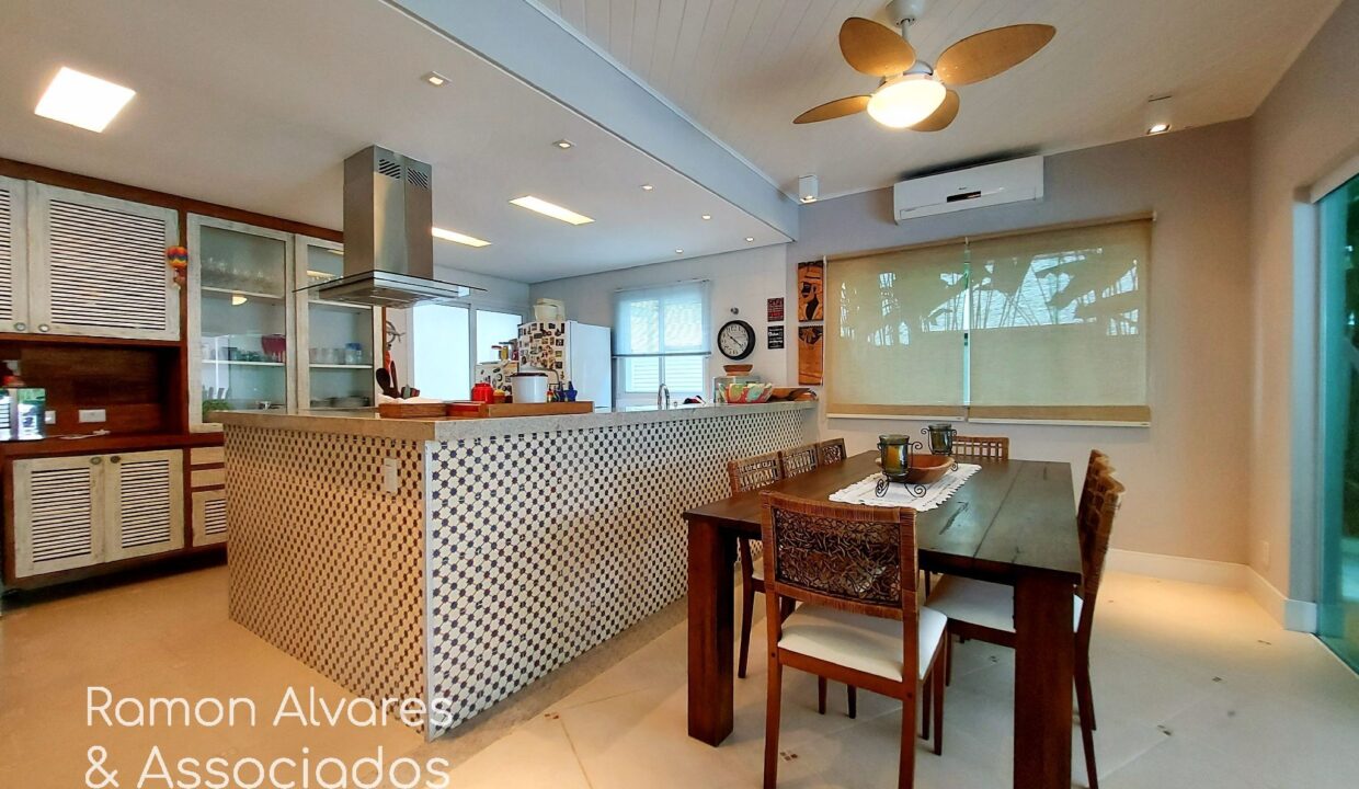 11551RV_foto_2025-11-04_00-50-03-10