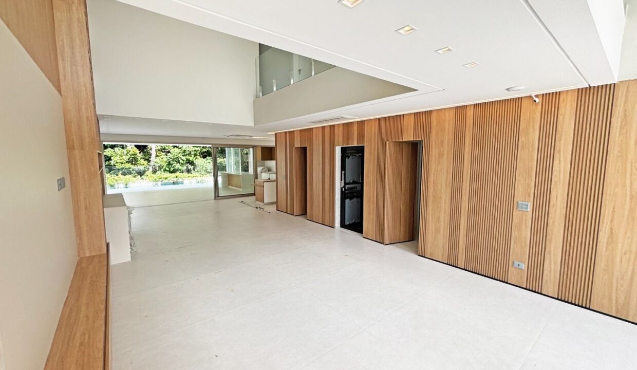 11661RV_foto_2025-11-22_00-50-35-32