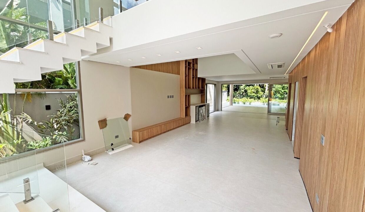 11661RV_foto_2025-11-22_00-50-35-38