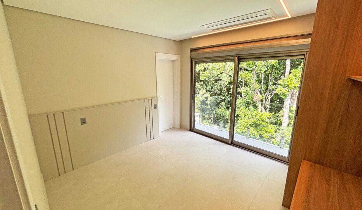 11661RV_foto_2025-11-22_00-50-35-8