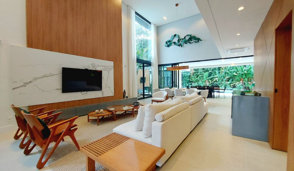 12010RV_foto_2025-11-01_00-52-00-3