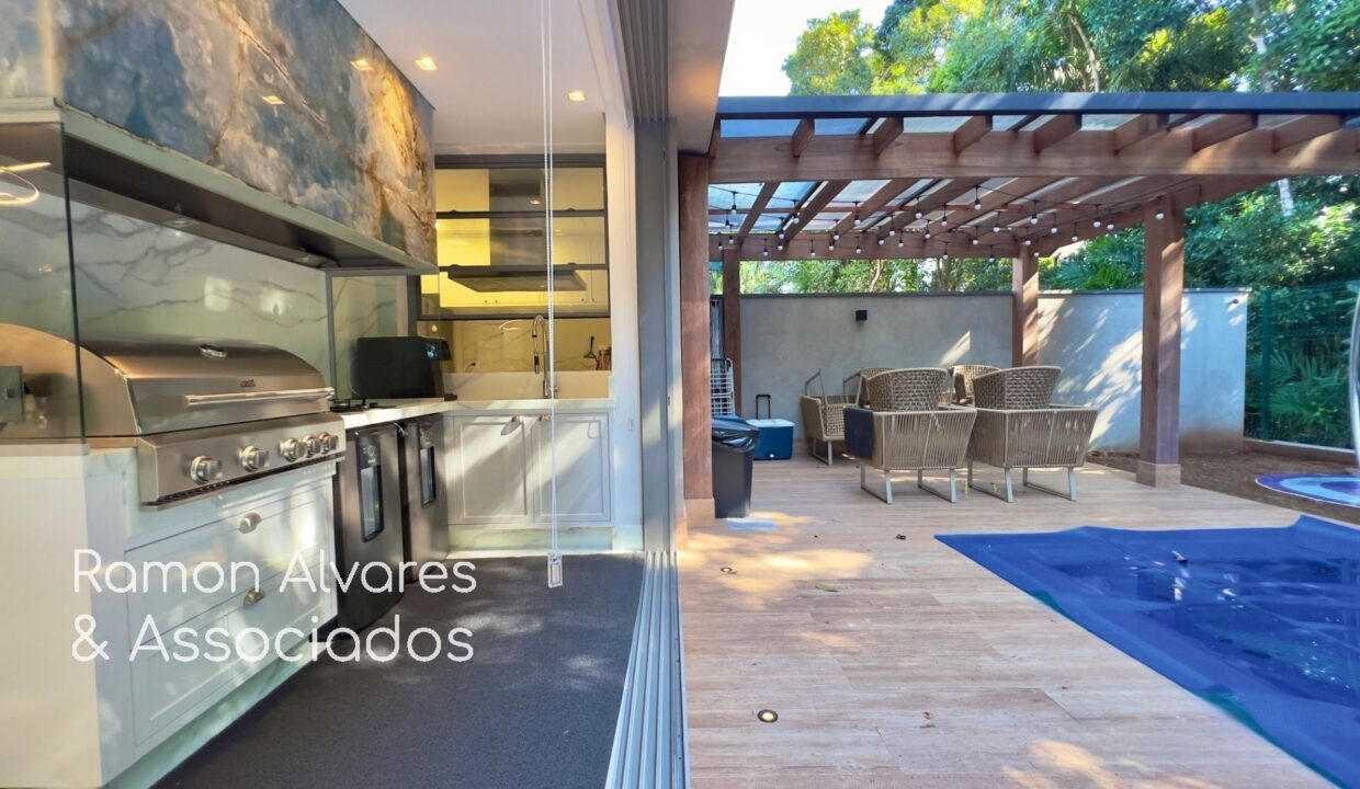 12174RV_foto_2025-11-04_00-50-50-12