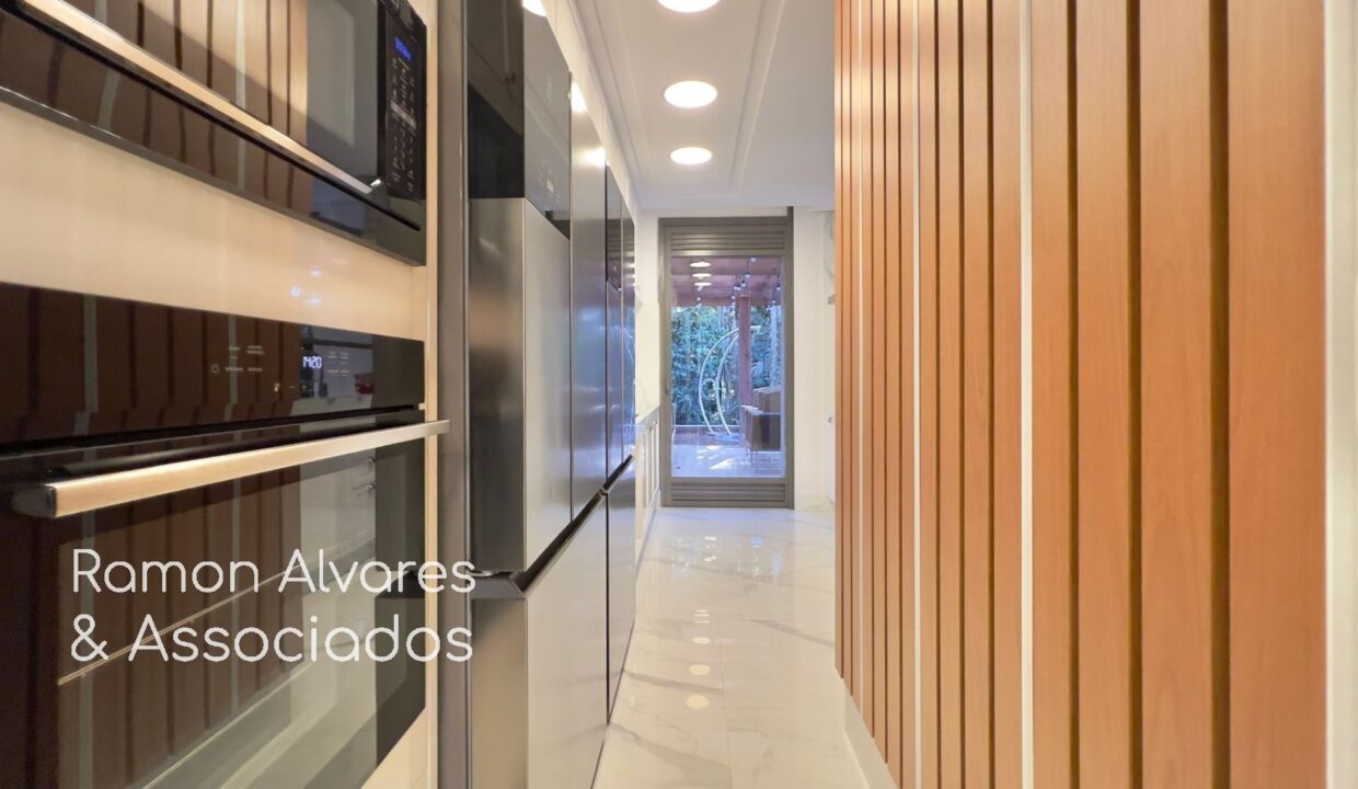 12174RV_foto_2025-11-04_00-50-50-15