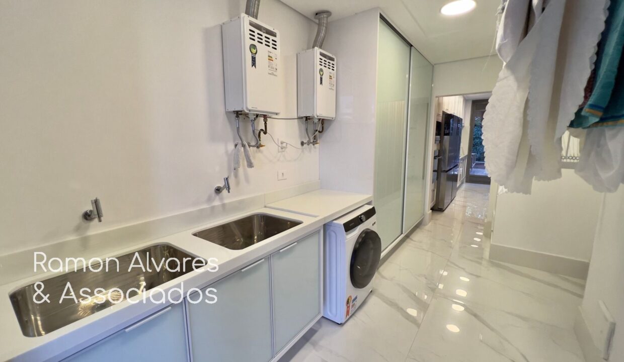 12174RV_foto_2025-11-04_00-50-50-16