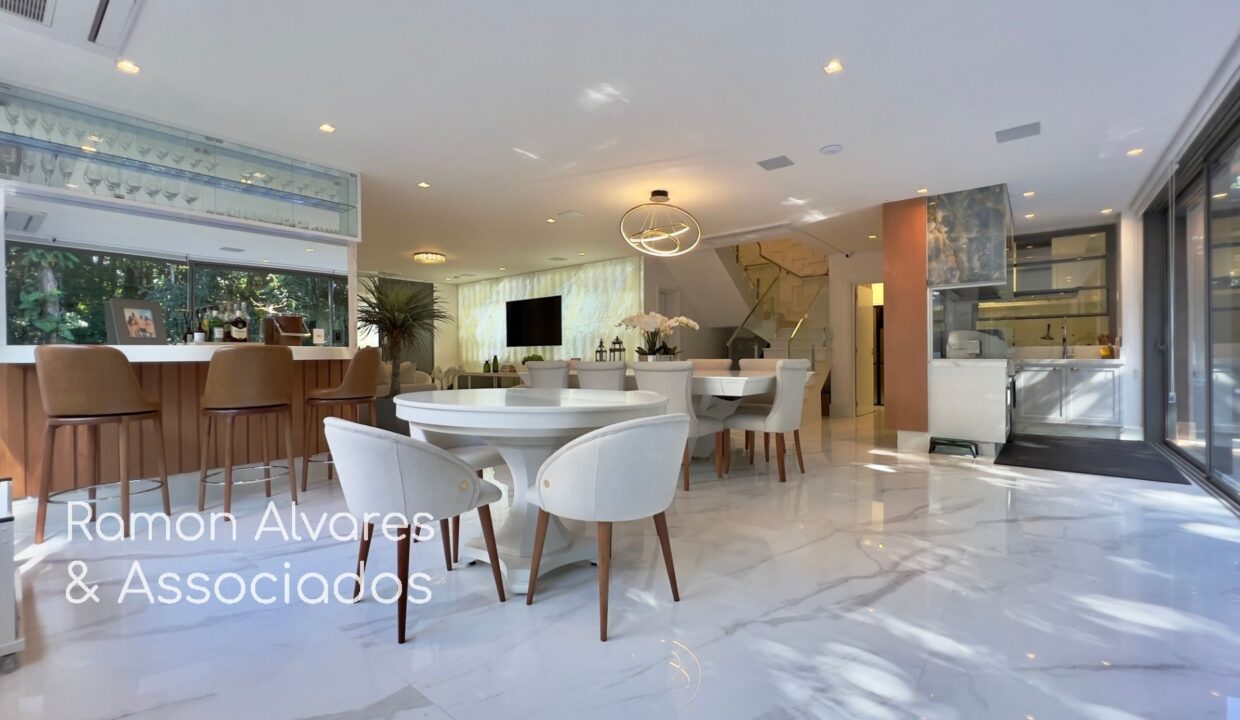 12174RV_foto_2025-11-04_00-50-50-9