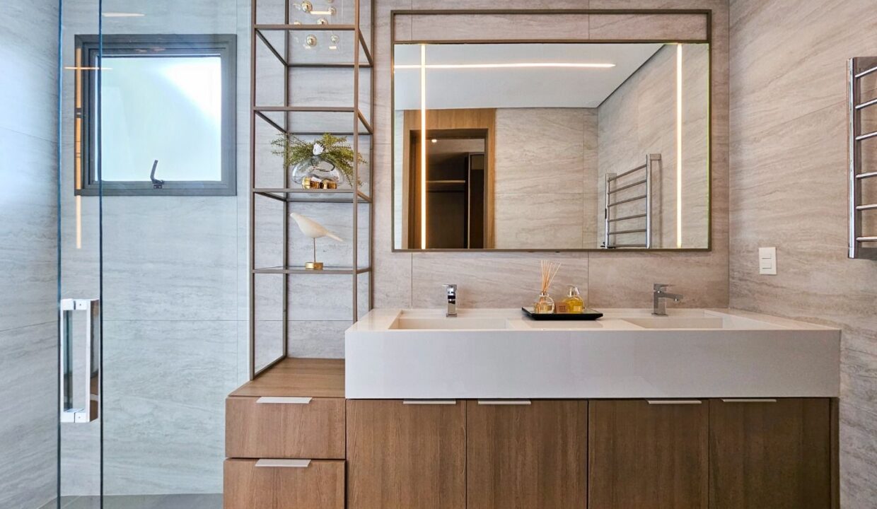 12403RV_foto_2025-11-15_00-41-45-29