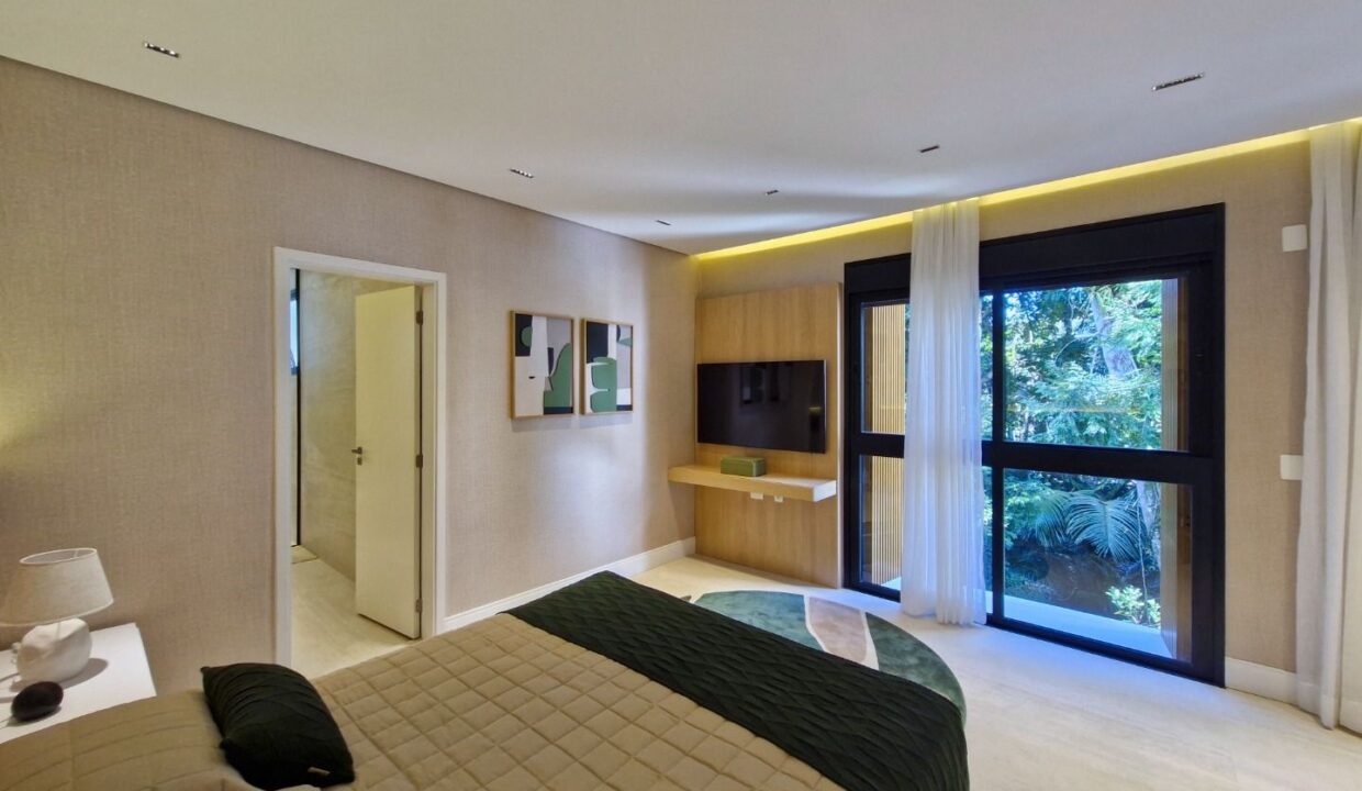 12702RV_foto_2025-11-21_01-00-36-23