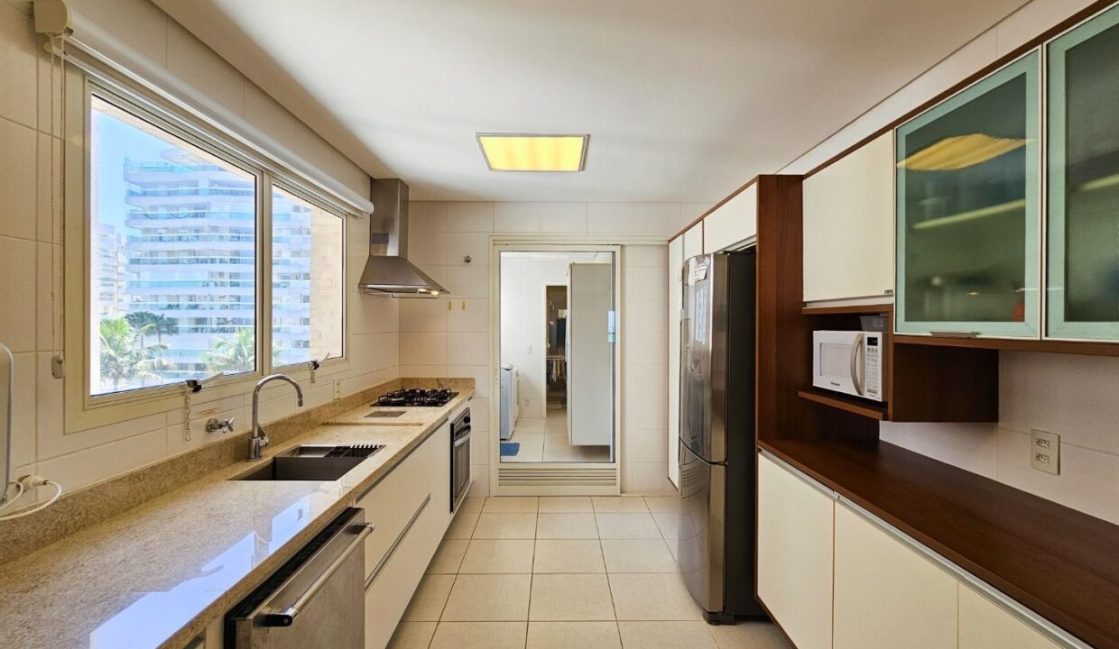 12741RV_foto_2025-11-16_00-50-47-12