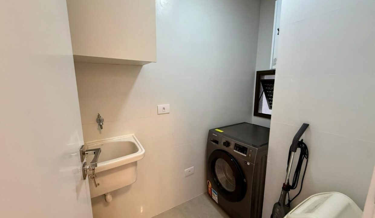 12890RV_foto_2025-11-23_00-41-49-15