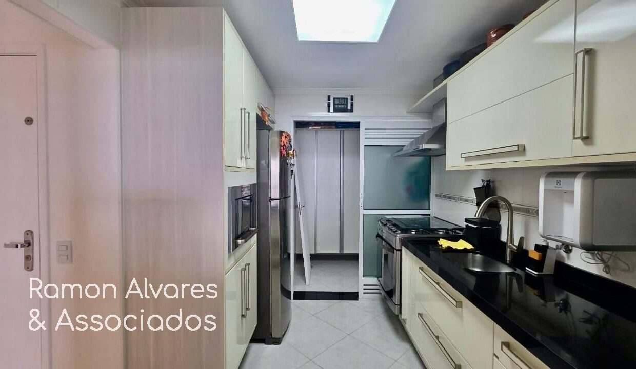 00874AV_foto_2025-12-06_00-31-10-16