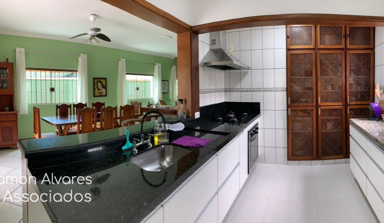 01861AV_foto_2025-12-21_00-31-15-6