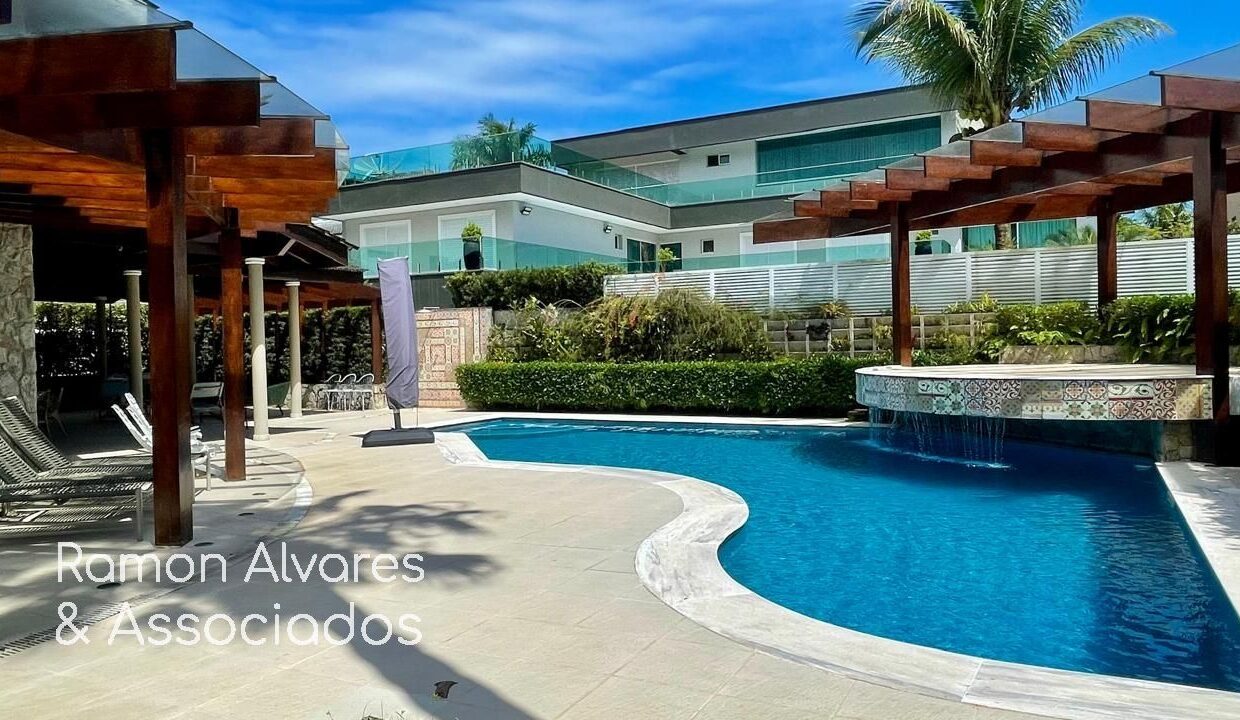 02300AV_foto_2025-12-09_00-32-55-7