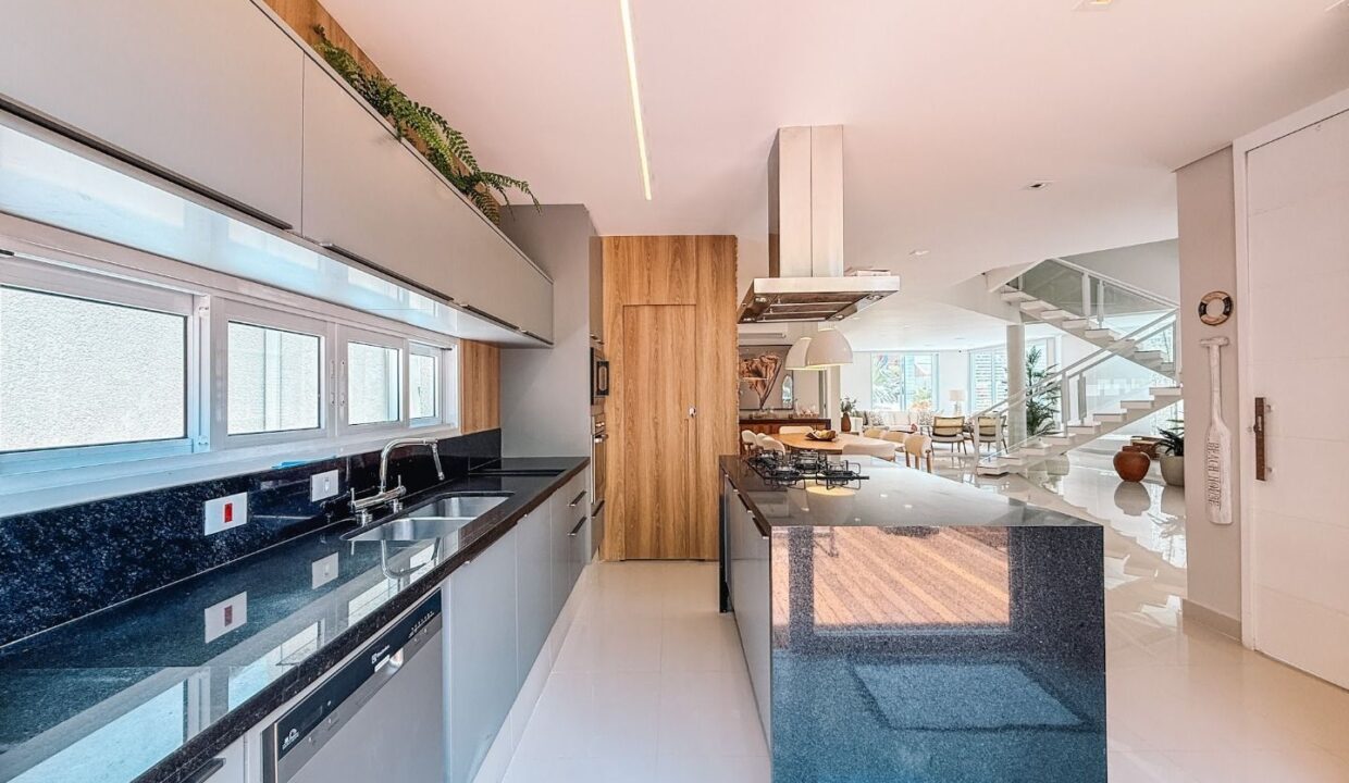 03448RV_foto_2025-12-16_00-40-04-8