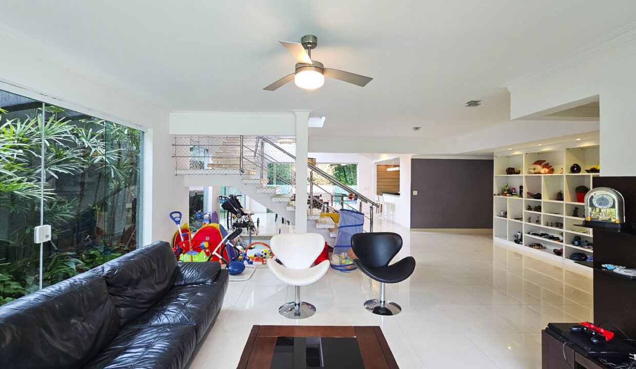 04197RL_foto_2025-12-09_00-40-04-32