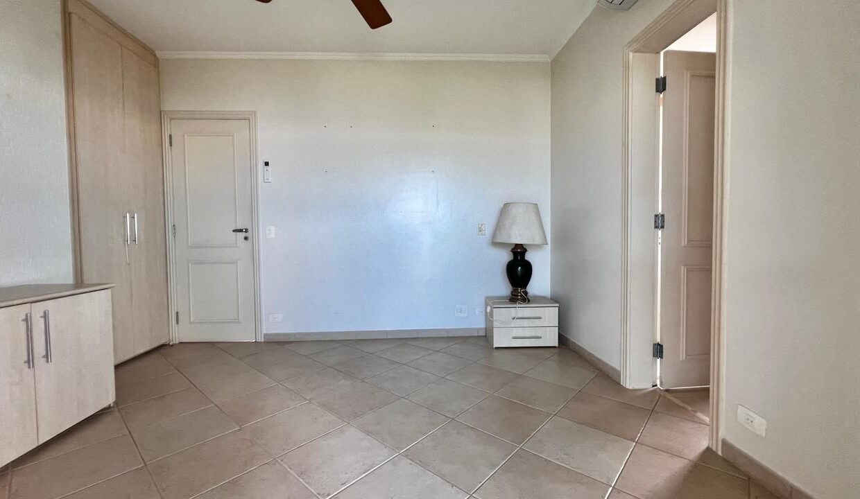 05025RV_foto_2025-12-12_01-01-42-13