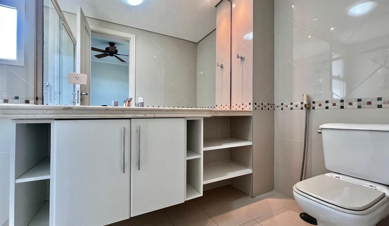 05025RV_foto_2025-12-12_01-01-42-18