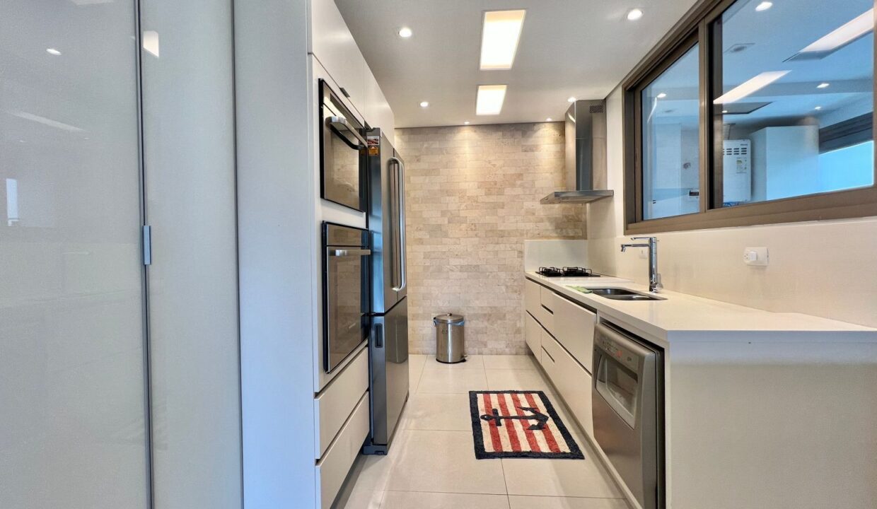 10266RV_foto_2025-12-07_00-51-47-19