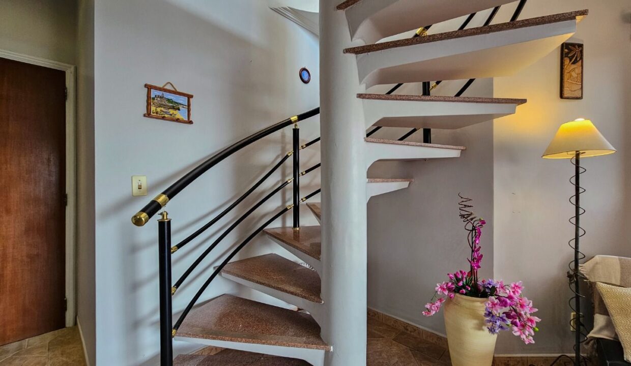 10717RV_foto_2025-12-27_00-41-41-22