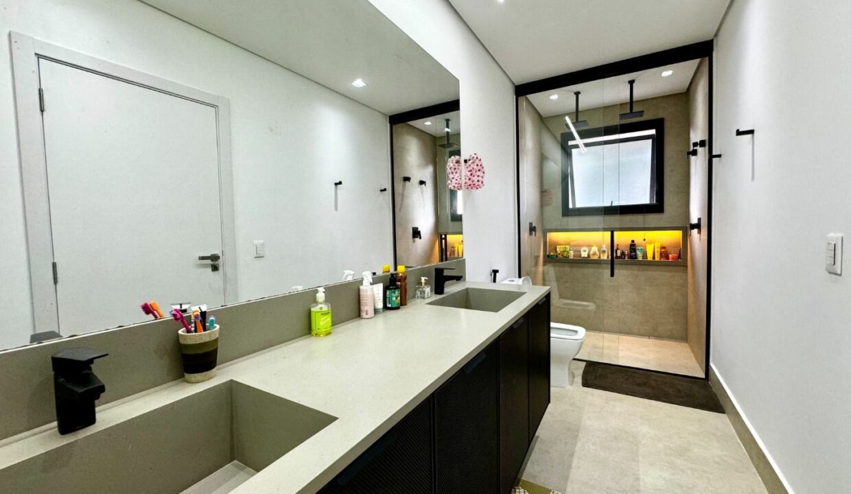 10812RV_foto_2025-12-13_00-41-11-19