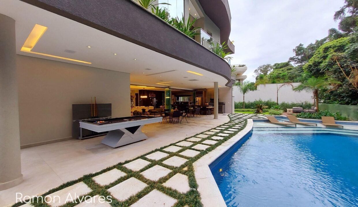 10825RV_foto_2025-12-27_00-50-03-14