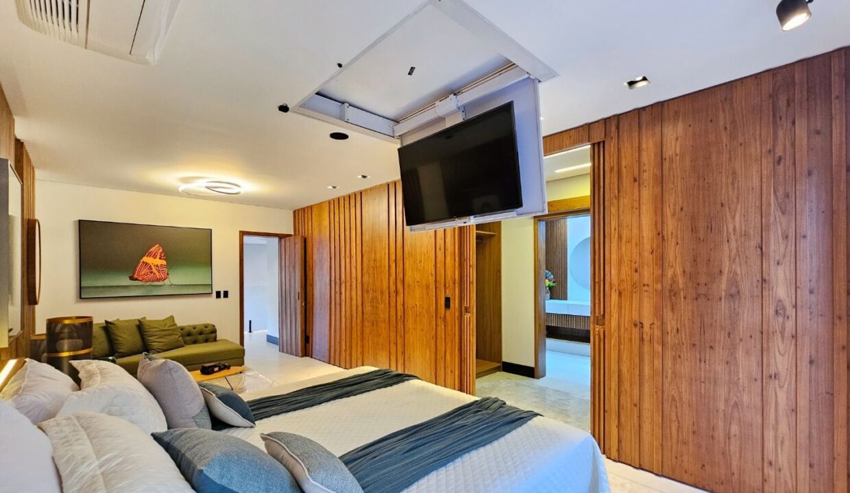 10839RV_foto_2025-12-05_01-01-16-17