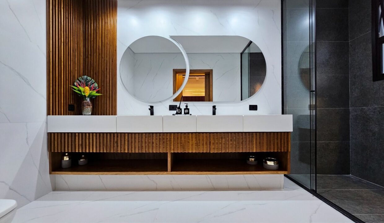 10839RV_foto_2025-12-05_01-01-16-19