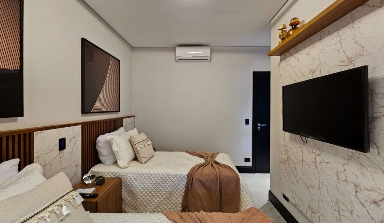 10839RV_foto_2025-12-05_01-01-16-24