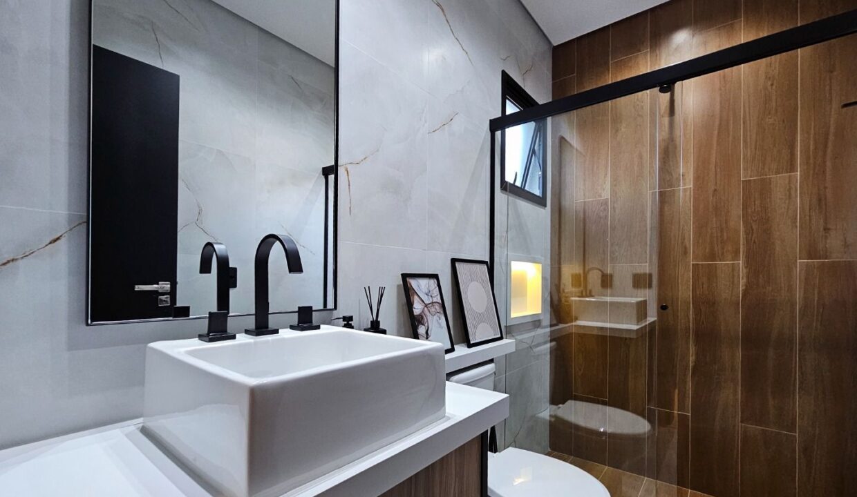 10839RV_foto_2025-12-05_01-01-16-25