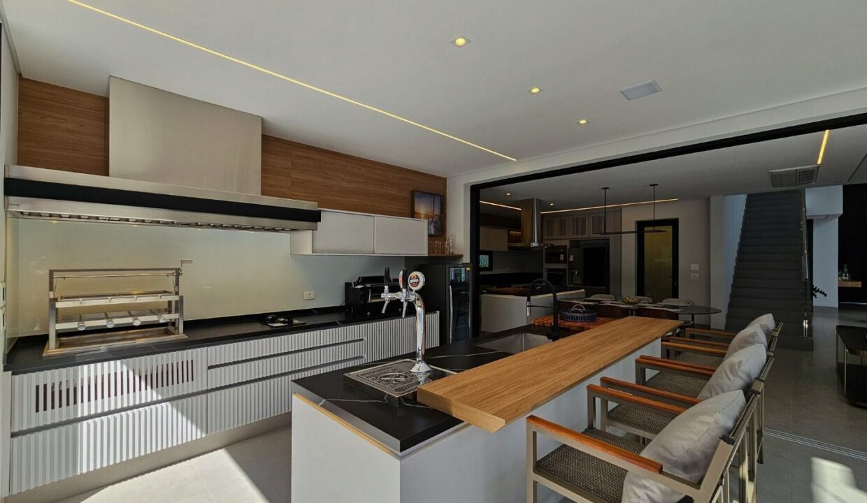 11496RV_foto_2025-12-14_01-00-05-11